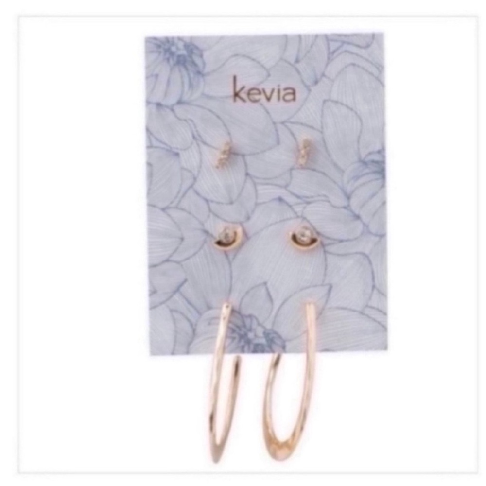 Fair Trade Qingdao Gold Earrings Set